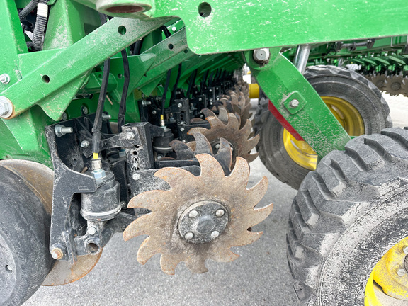 2022 John Deere DB60 Planter