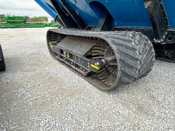 2014 Kinze 1100 Grain Cart