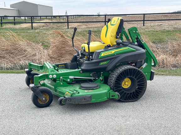 2023 John Deere Z970R Mower/Zero Turn