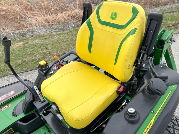 2023 John Deere Z970R Mower/Zero Turn