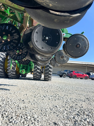 2008 John Deere 1790 Planter