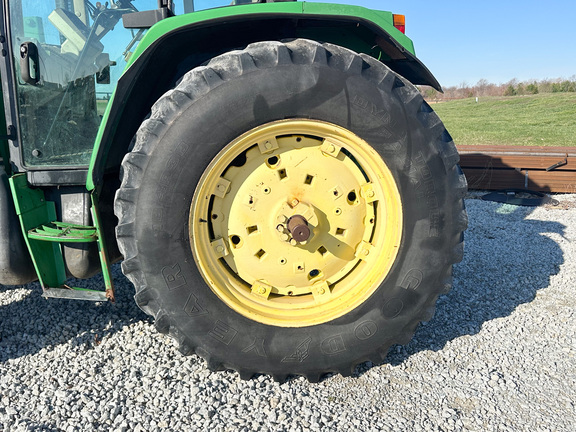 2000 John Deere 6410 Tractor