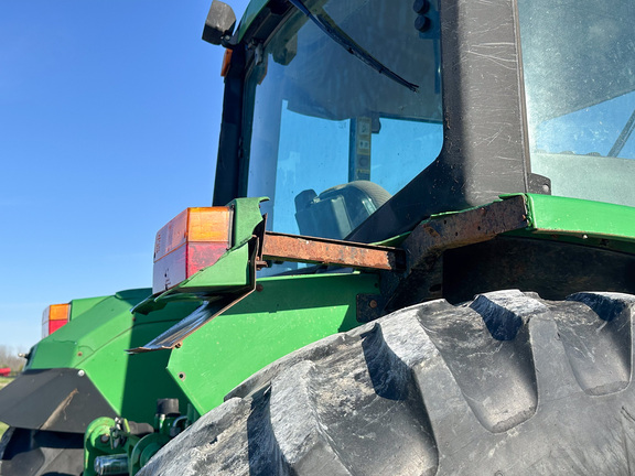 2000 John Deere 6410 Tractor