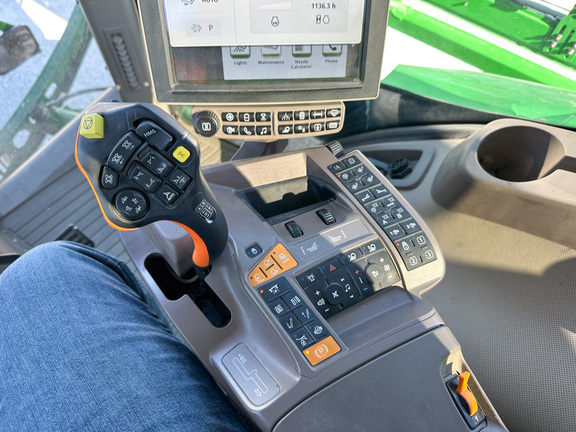 2020 John Deere R4038 Sprayer/High Clearance