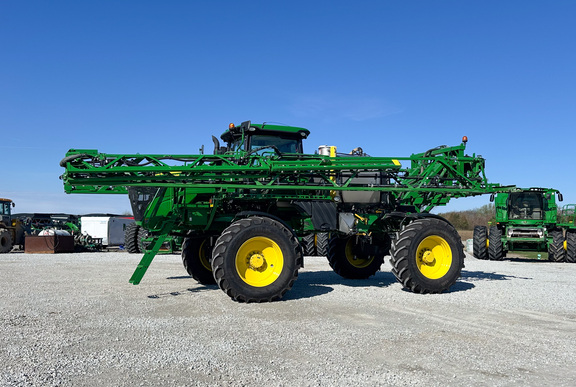 2020 John Deere R4038 Sprayer/High Clearance