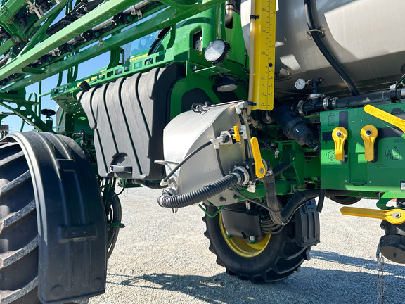 2020 John Deere R4038 Sprayer/High Clearance