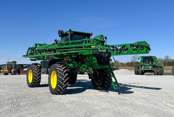 2020 John Deere R4038 Sprayer/High Clearance