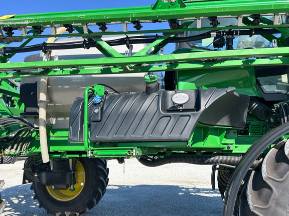 2020 John Deere R4038 Sprayer/High Clearance