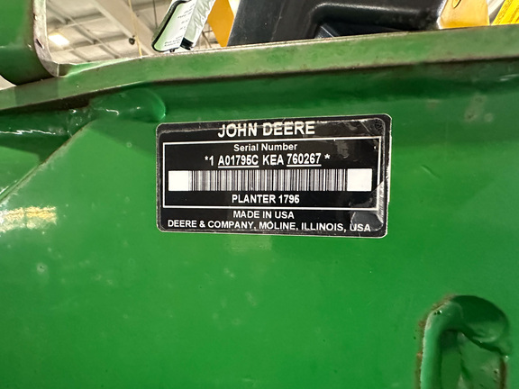 2015 John Deere 1795 Planter
