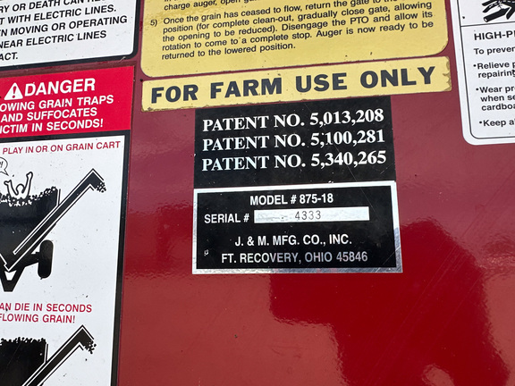 J&M 875-18 Grain Cart