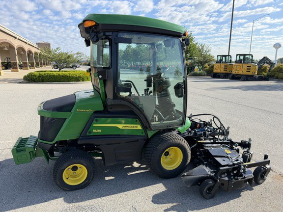 2024 John Deere 1585 Mower/Front Deck