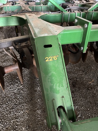 2013 John Deere 2720 Disk Ripper