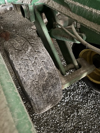 2013 John Deere 2720 Disk Ripper