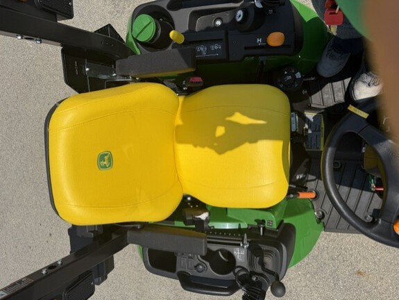 2026 John Deere 2025R Tractor Compact