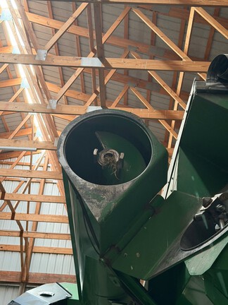 2013 J&M 1501-22 Grain Cart