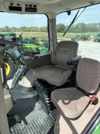 2011 John Deere 8320R Tractor