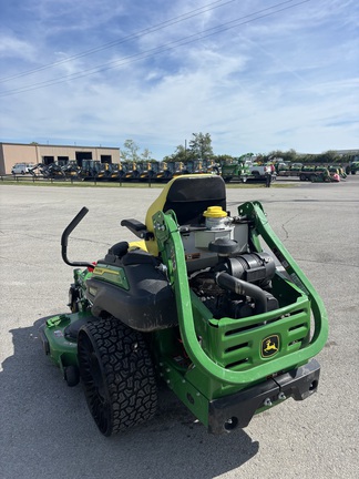 2025 John Deere Z965M Mower/Zero Turn