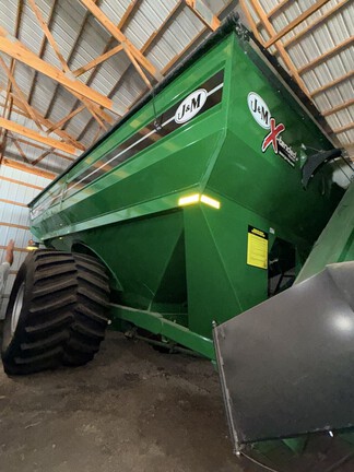 2023 J&M 1312-20 Grain Cart
