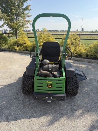 2022 John Deere Z950M Mower/Zero Turn
