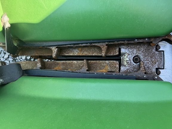 2012 John Deere 612C Header Corn Head