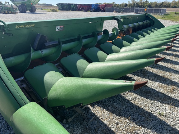 2012 John Deere 612C Header Corn Head