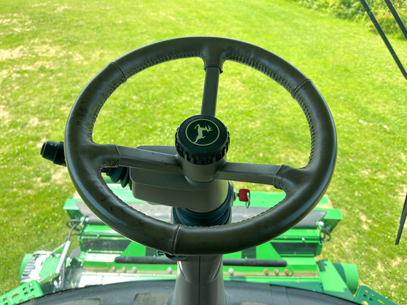 2022 John Deere S770 Combine