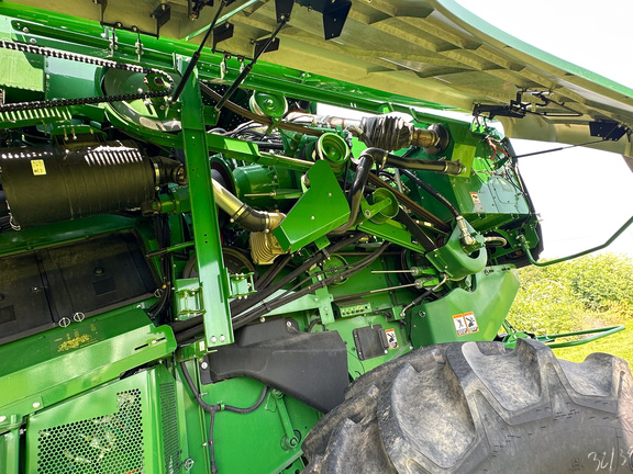 2022 John Deere S770 Combine