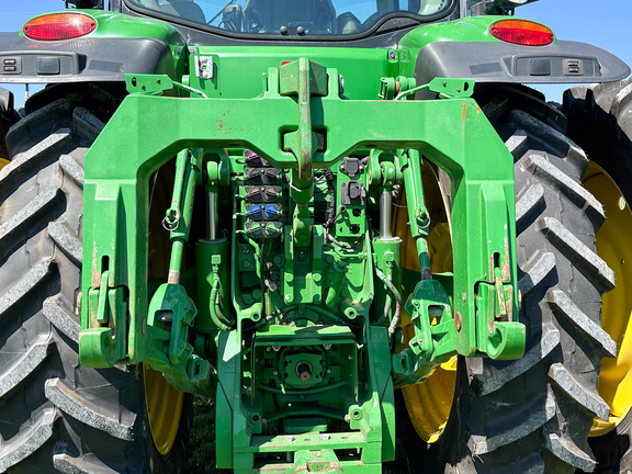 2014 John Deere 8285R Tractor