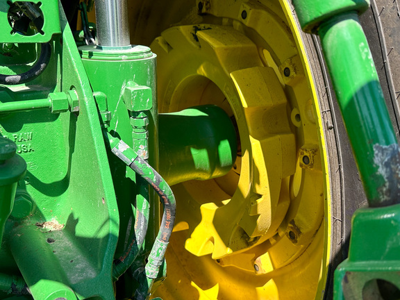 2014 John Deere 8285R Tractor