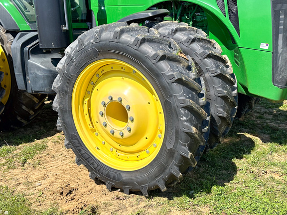 2014 John Deere 8285R Tractor