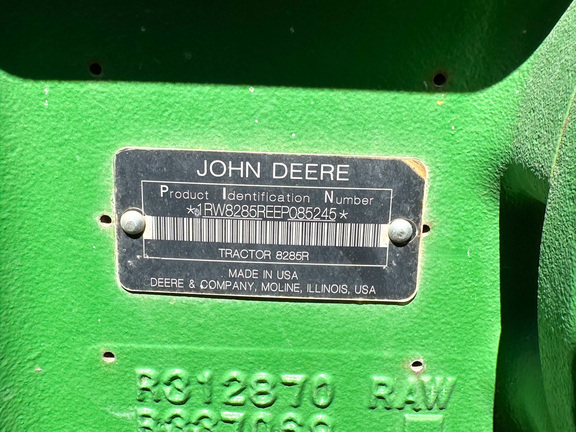 2014 John Deere 8285R Tractor