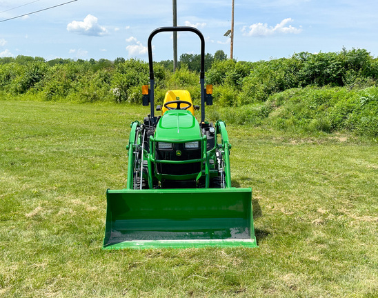 2024 John Deere 1025R Tractor Compact