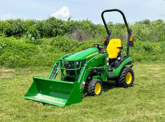 2024 John Deere 1025R Tractor Compact