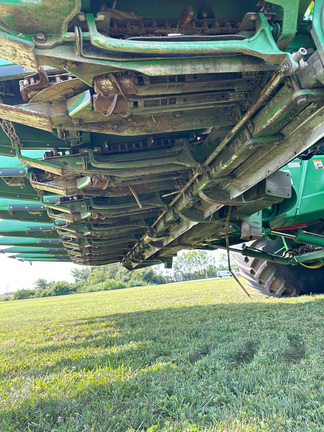 2014 John Deere 608C Header Corn Head