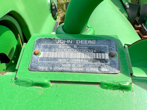 2014 John Deere 608C Header Corn Head