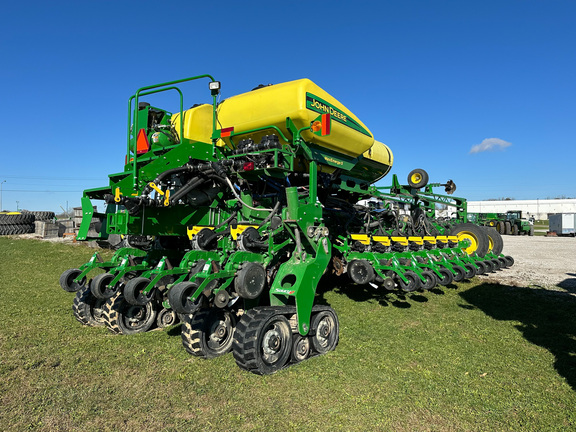 2019 John Deere 1775NT Planter