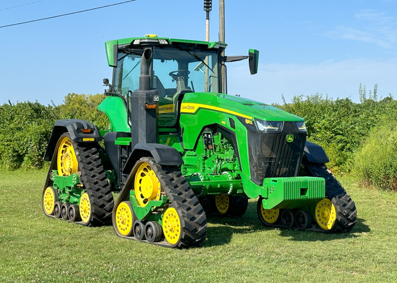 2021 John Deere 8RX 410 Tractor Rubber Track