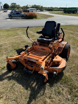 Scag SST52-25CH Mower/Zero Turn