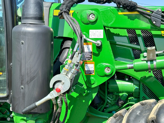 2023 John Deere 5100E Tractor