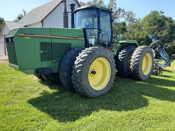 1990 John Deere 8560 Tractor 4WD