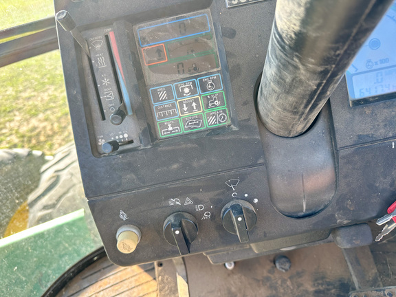 1990 John Deere 8560 Tractor 4WD