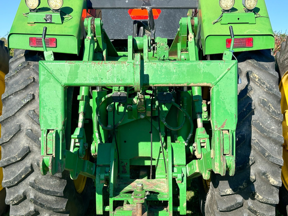 1990 John Deere 8560 Tractor 4WD