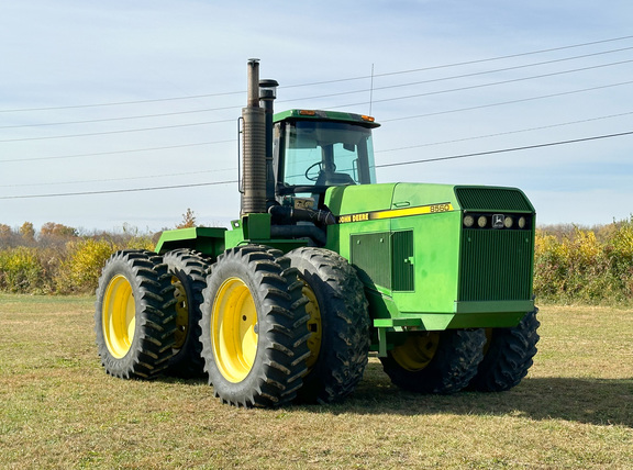 1990 John Deere 8560 Tractor 4WD