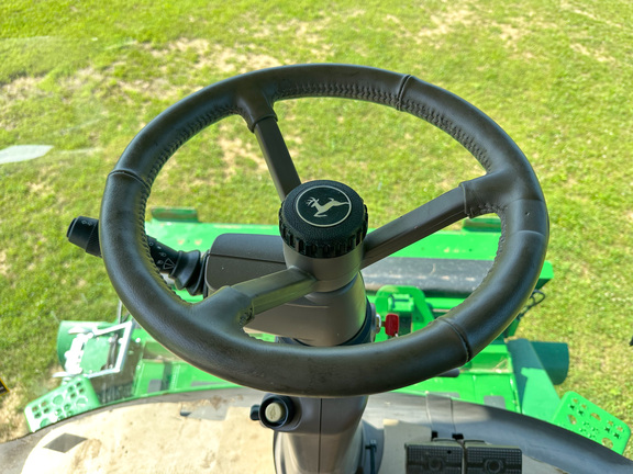 2023 John Deere S770 Combine