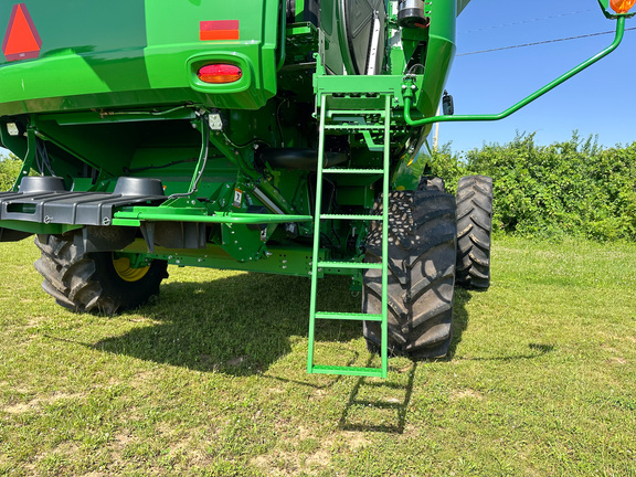 2023 John Deere S770 Combine