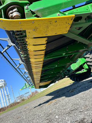 2012 John Deere 635FD Header Combine