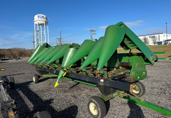 1998 John Deere 893 Header Corn Head