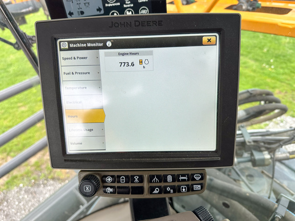 2023 Hagie STS12 Sprayer/High Clearance