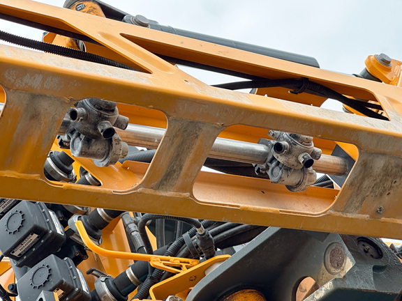 2023 Hagie STS12 Sprayer/High Clearance