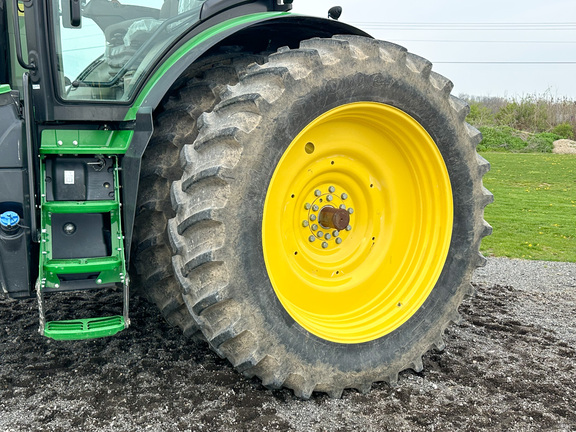 2018 John Deere 8295R Tractor